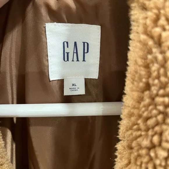 GAP Women's Brown Teddy coat - Picture 2 of 4